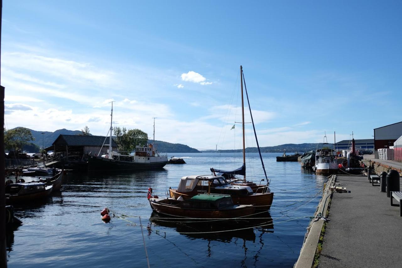 Charming Bergen House, Rare Historic House From 1779, Whole House Appartement Buitenkant foto